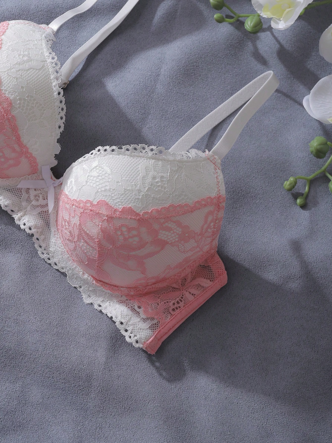 Pink and White Lace Patchwork  - Underwire Bra Padded 评论和价格